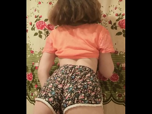 ❤️ Сексуальна молода красуня знімає шорти на камеру Шлюхи на uk.freepornhdonlinegay.ru ❤